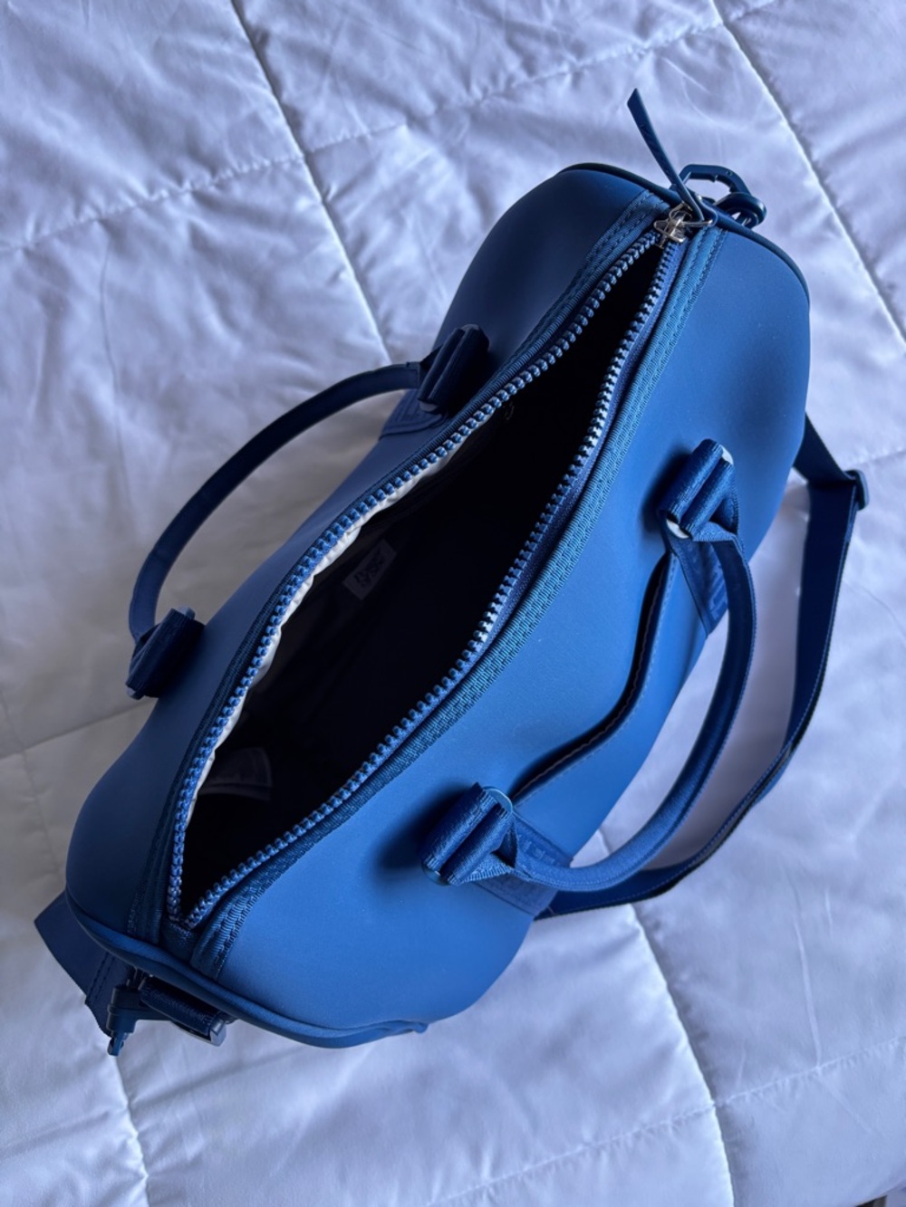 Athleta Diem Speedster Bag in Maritime Blue (NWOT)